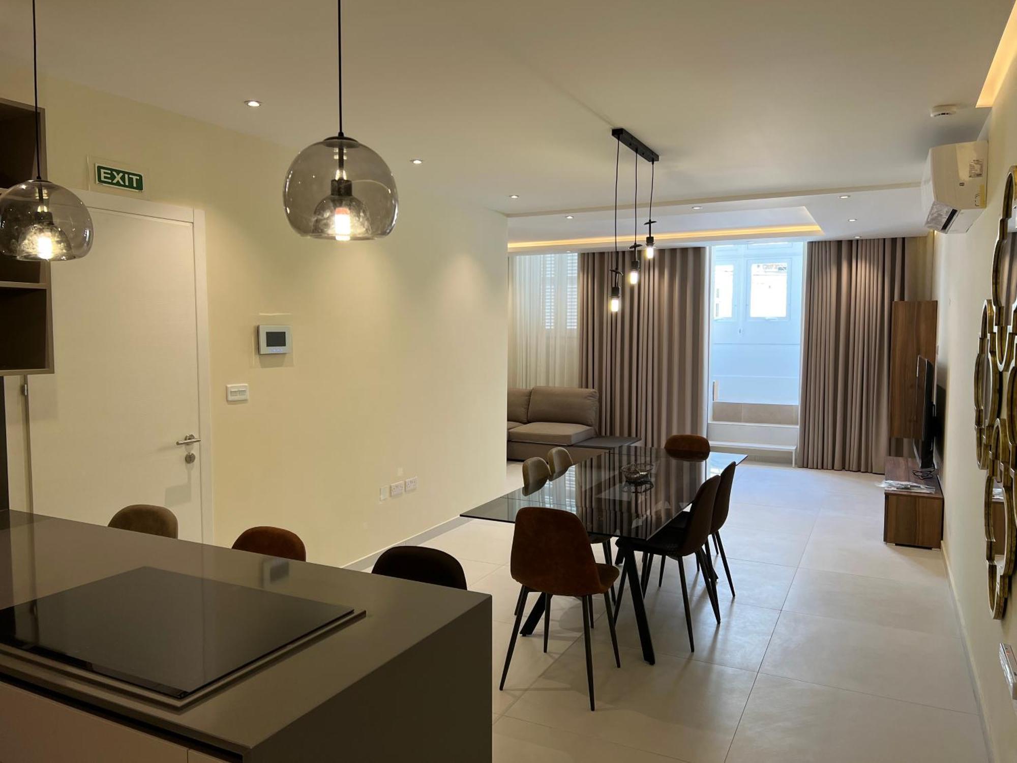 Superb 3 Bedroom In Promenade *
