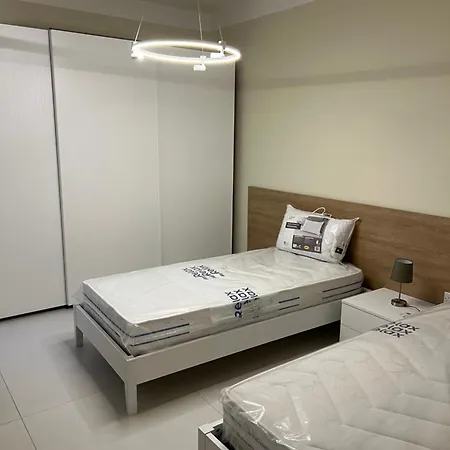 Superb 3 Bedroom Apartment In Gzira Promenade Exterior photo