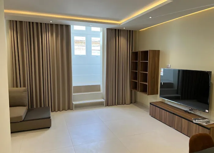 Superb 3 Bedroom Apartment In Gzira Promenade