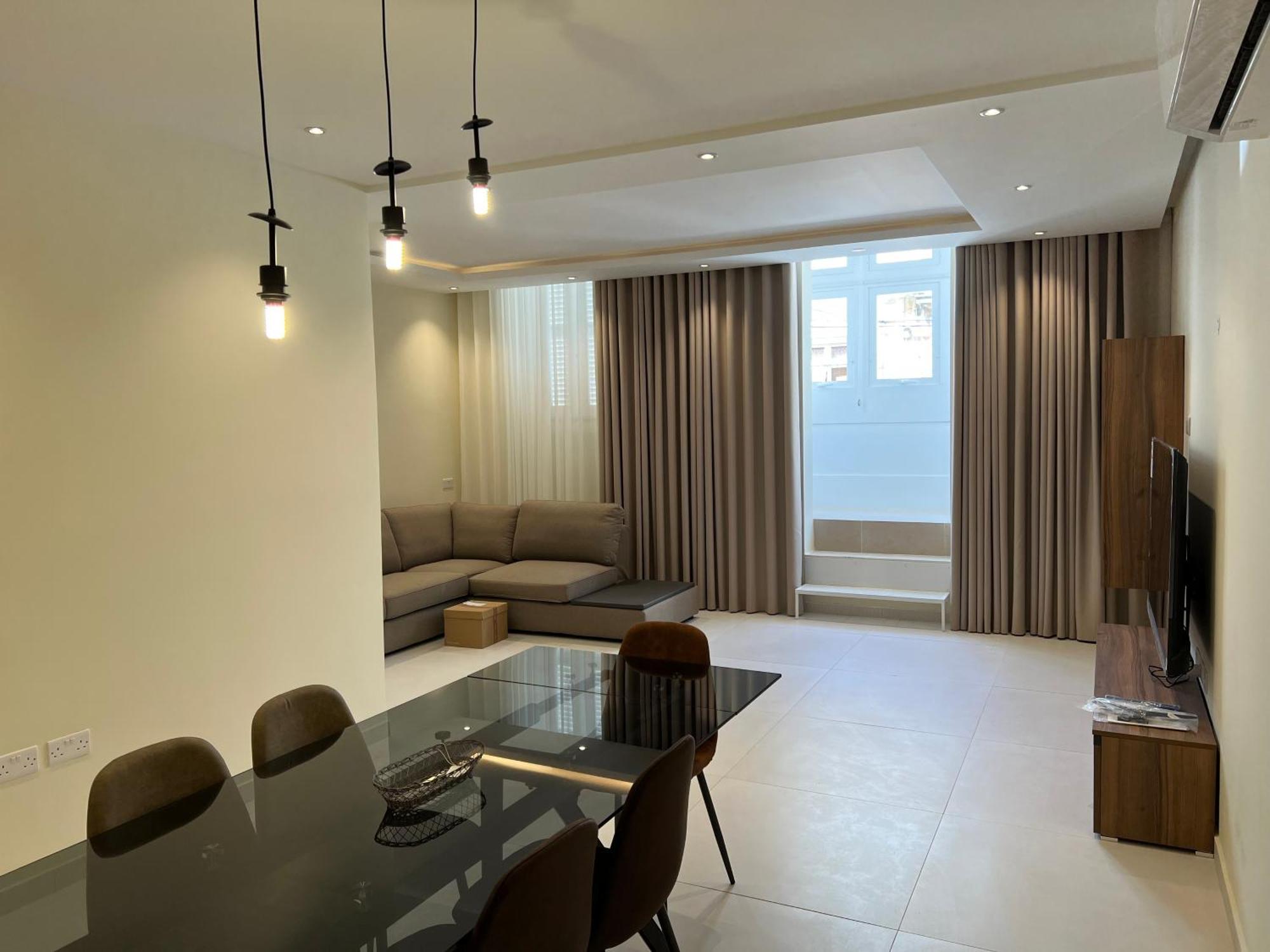 Apartment Superb 3 Bedroom In Promenade *