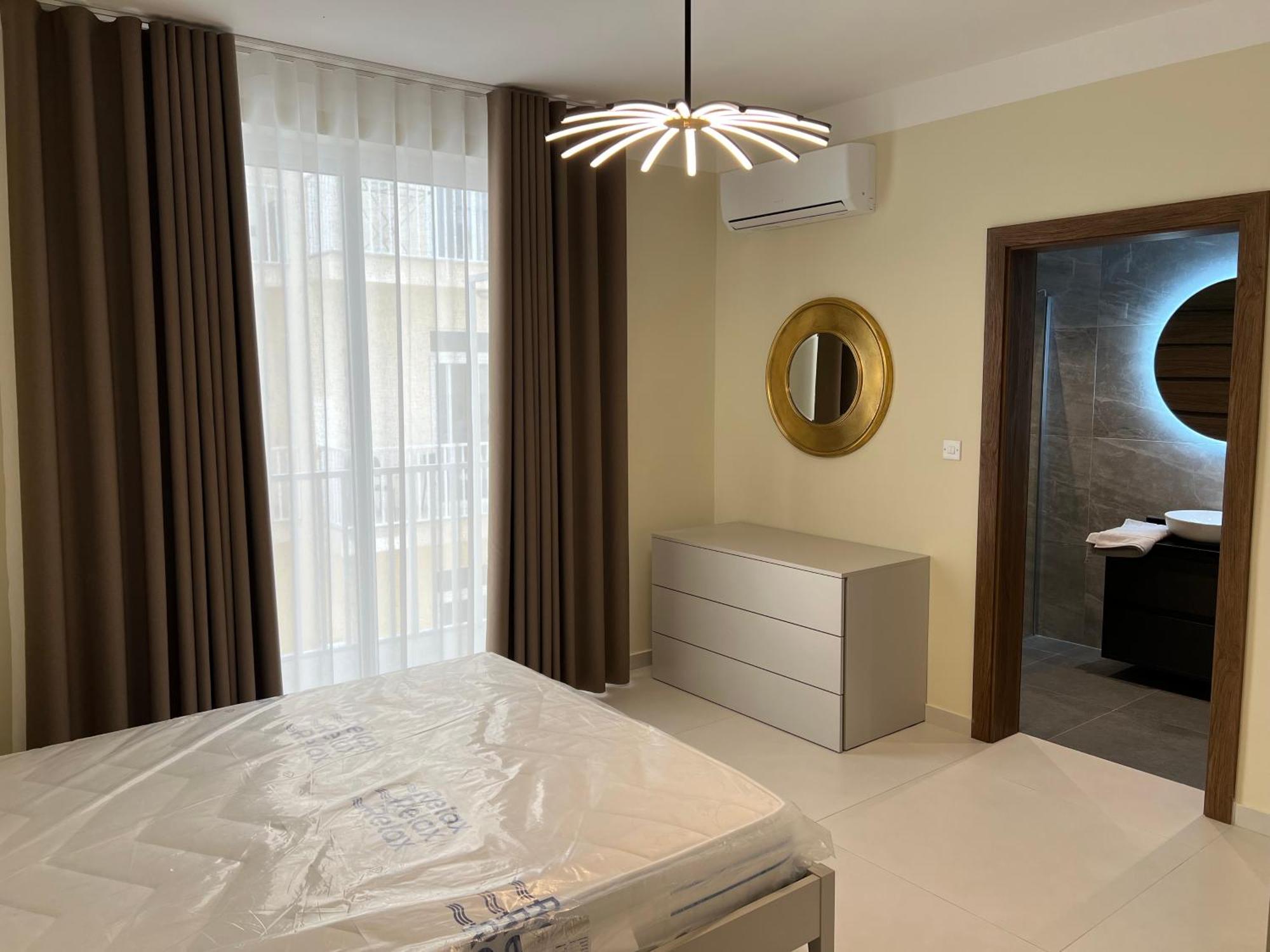 Superb 3 Bedroom In Promenade Apartment Gzira